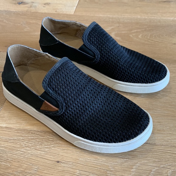 OluKai Women’s Pehuea Shoes - Picture 1 of 8